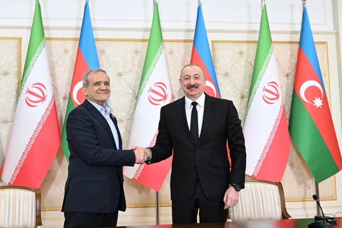Prezident İlham Əliyev Məsud Pezeşkiana təşəkkür edib