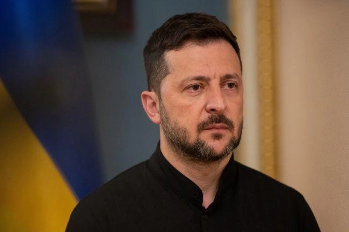 Zelenski: Rusiya Zaporojyeyə Şimali Koreya istehsalı ballistik raketlərlə zərbələr endirib