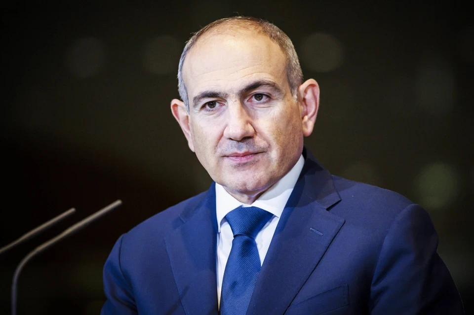 Rusiya mediası: Paşinyan Rusiyanın Ermənistandakı hərbi bazasını hədəf alıb