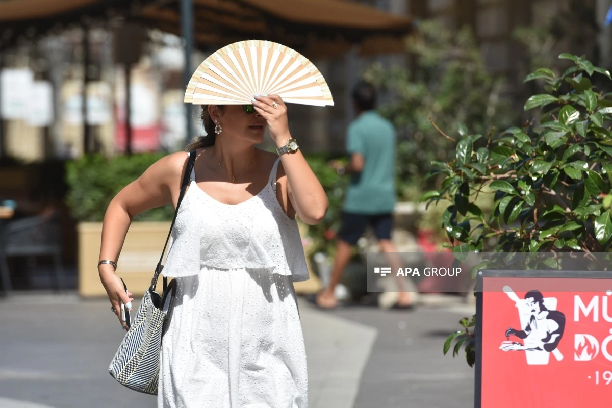 Bu ayın 17 günü temperatur normadan yüksək olub