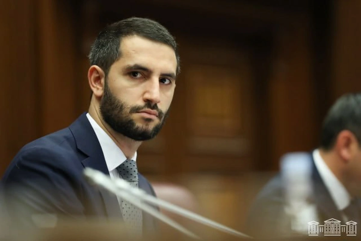 Ruben Rubinyan Ermənistan parlamentinin sədri seçilib