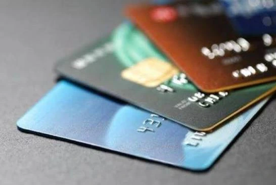 Kart köçürmələrinə limit BÖYÜK RİSK YARADA BİLƏR