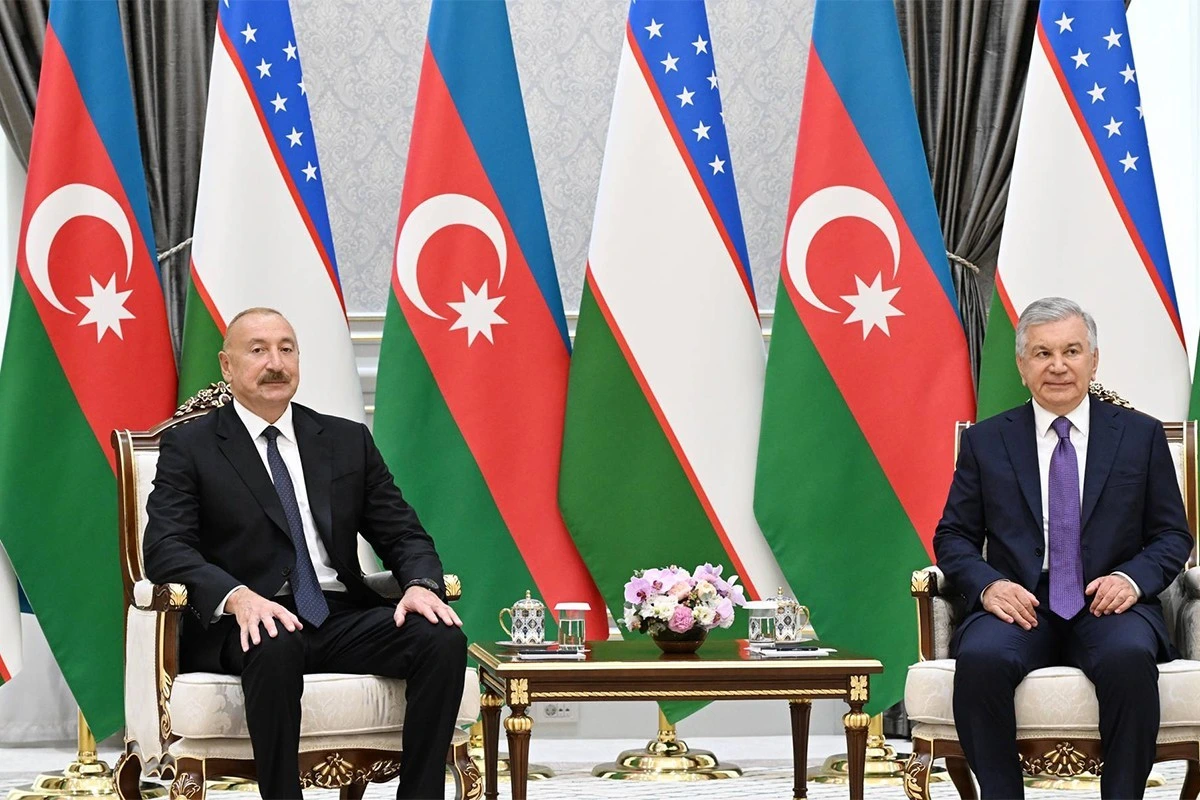 Azərbaycan və Özbəkistan prezidentlərinin təkbətək görüşü olub