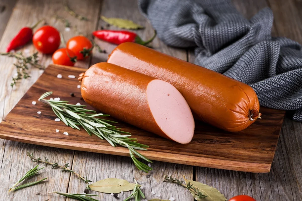 Azərbaycanda 7 ayda kolbasa istehsalı 12 %-dən çox artıb