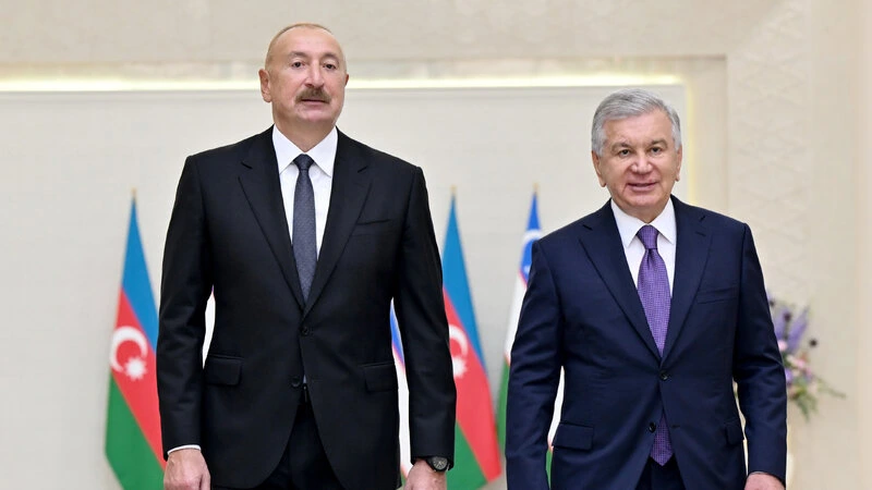 lham Əliyev Özbəkistanın "Ali Dostluq Dərəcəsi" ordeni ilə təltif edilib