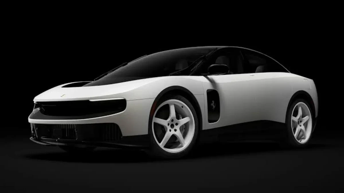 "Ferrari"nin ilk elektromobilinin qiyməti hərracda rekord qırıb