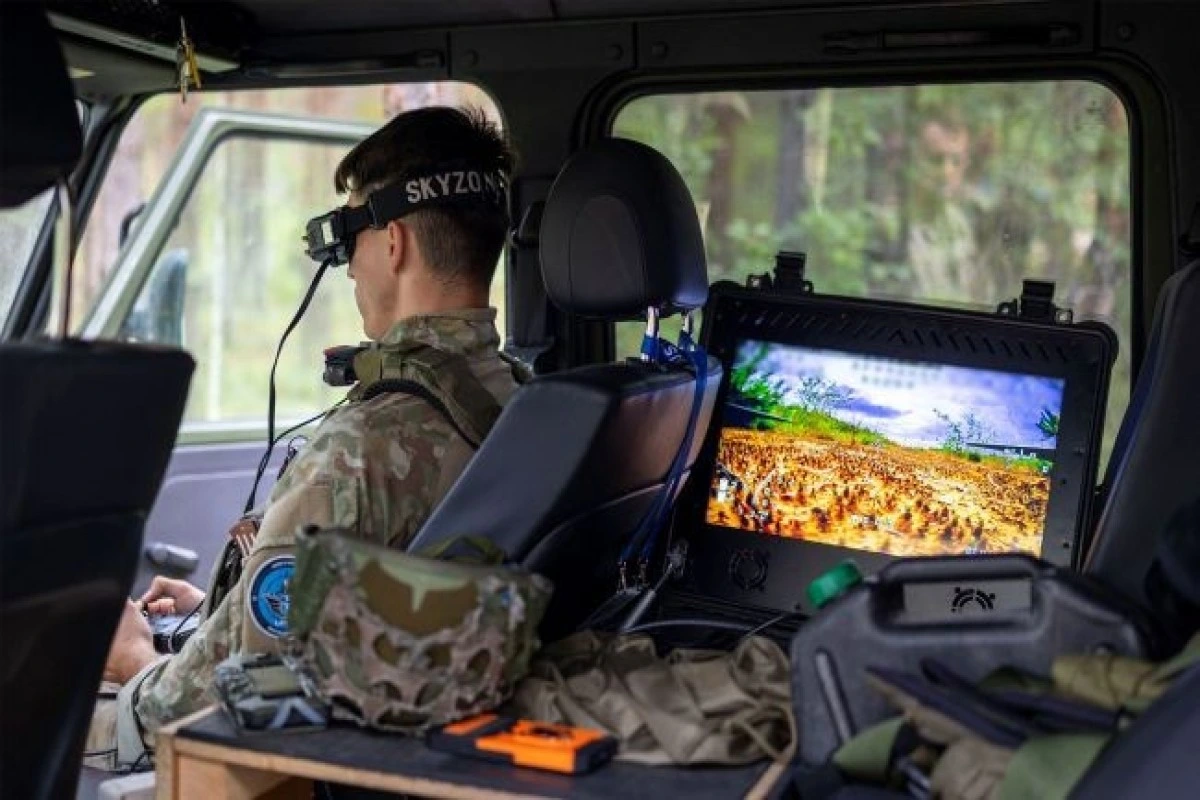Ukraynalı dron mütəxəssisləri Latviyada NATO hərbçilərinə təlim keçib