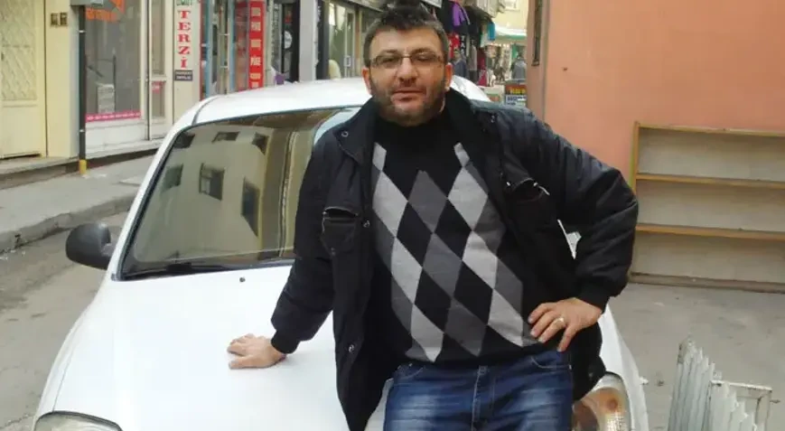 Eşşək arılarının yuvasına isti su tökdü! Doğum günündə həyatını itirdi