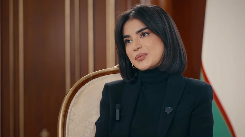 Özbəkistan PA-nın rəhbəri Çin xarici işlər naziri ilə görüşüb