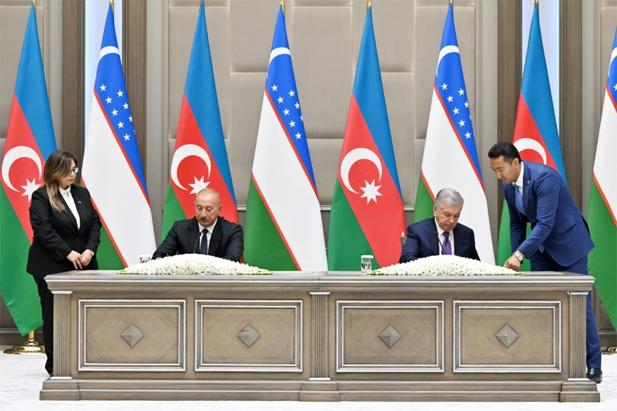 Azərbaycan və Özbəkistan sənədlərinin imzalanması və mübadiləsi mərasimi olub