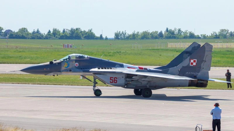 Polşa Ukraynaya dronlar müqabilində MiQ-29 qırıcıları verəcək