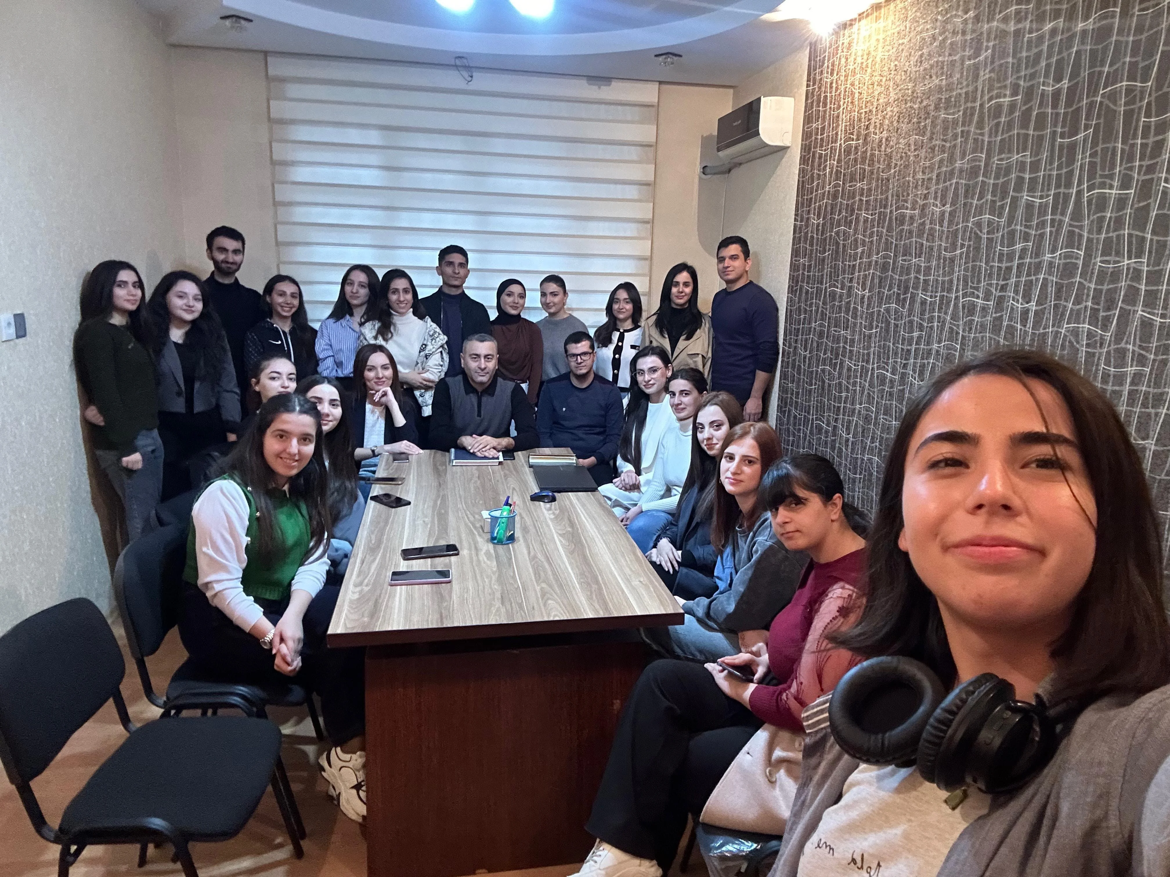 Azərbaycan mediasının bir aylıq "körpəsi", yaxud "mediametriks"də "master klass"