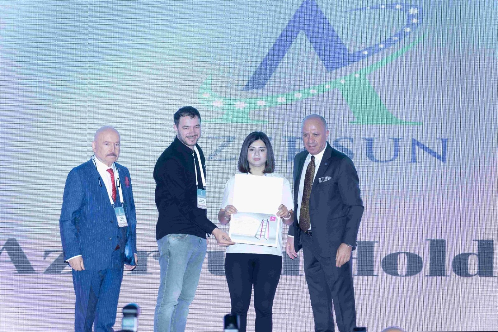 “Azərsun Holdinq” müəssisələri Türkiyədə mükafat qazanıblar -FOTO