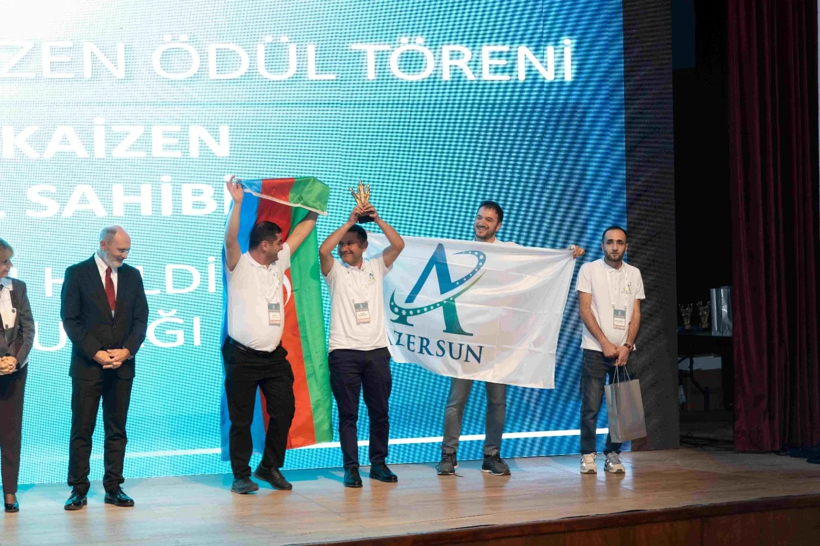 “Azərsun Holdinq” müəssisələri Türkiyədə mükafat qazanıblar -FOTO