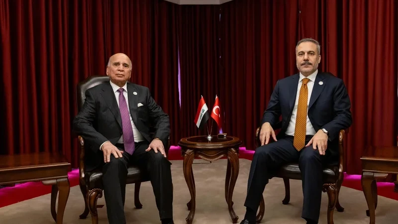 Hakan Fidan suriyalı həmkarı ilə görüşdü