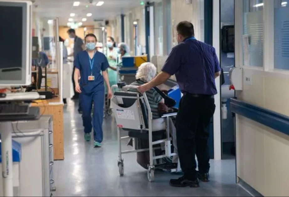 İngiltərədə xəstəxanalar görünməmiş dərəcədə ağır qrip mövsümü ilə üz-üzədir