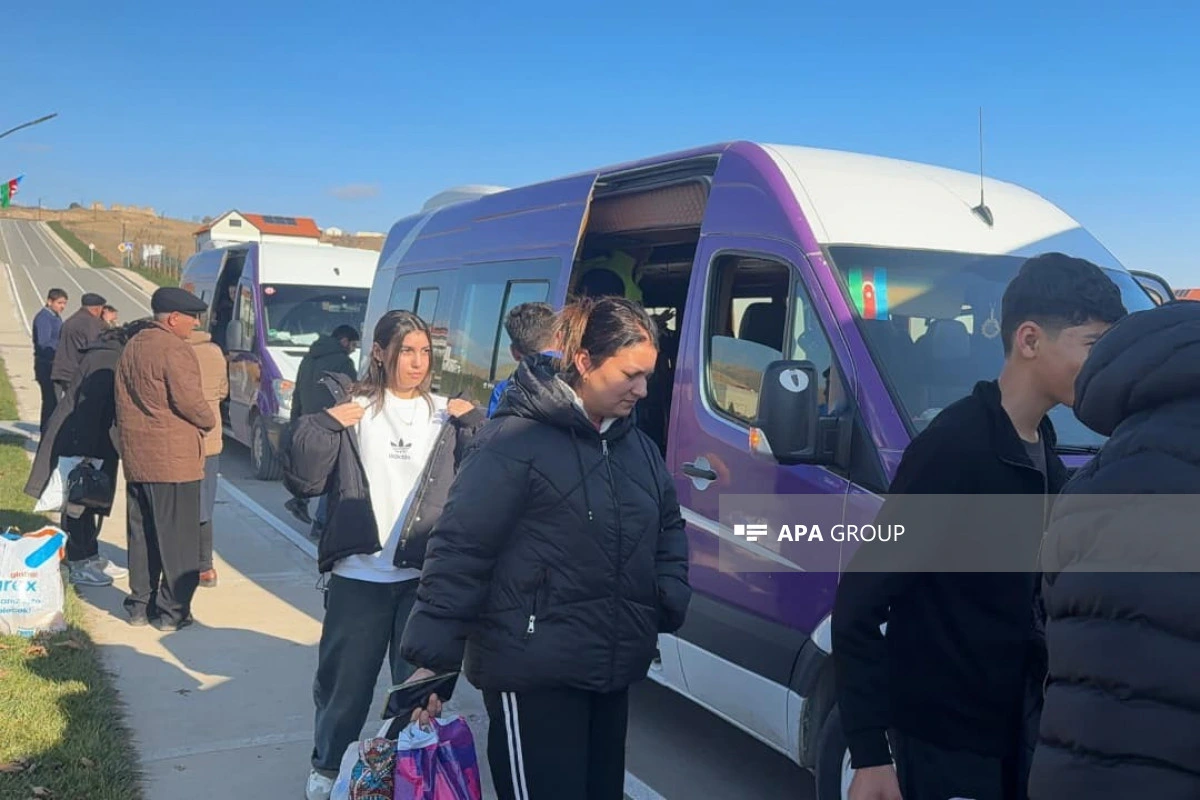 Növbəti köç karvanı Cəbrayılın Horovlu kəndinə çatıb - YENİLƏNİB