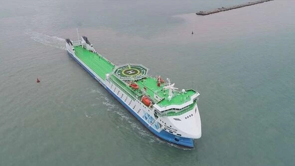 Kurık və Ələt arasında 6 yeni bərə istismara verəcək