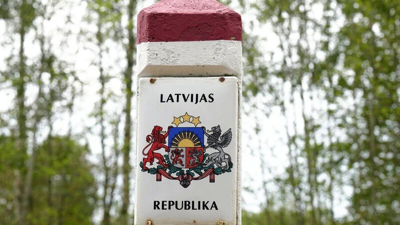 Latviya Rusiya ilə sərhəddə hasarın tikintisini başa çatdırdı