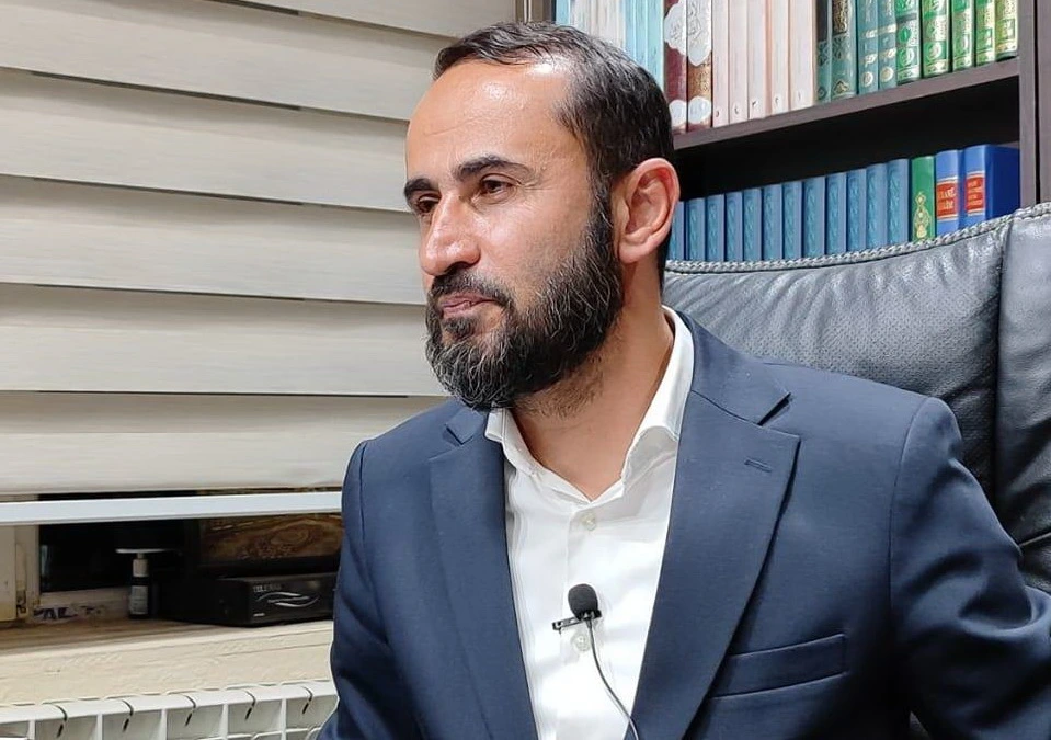 “Din zəif deyil, təqdimatı zəifdir” - İlahiyyatçı