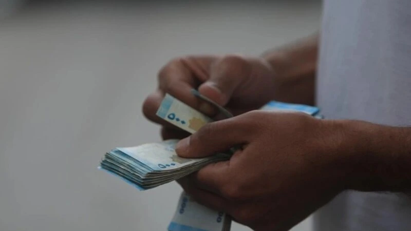 Suriya yeni milli valyutanı dövriyyəyə buraxır