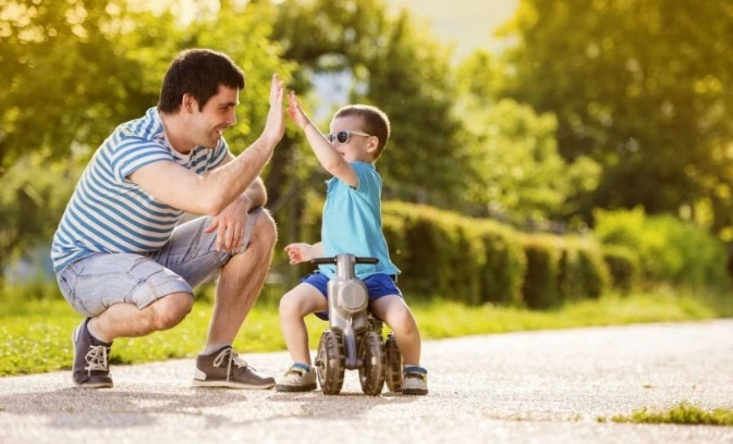 Kişilərin hörməti daha da artır: Valideynlik hüquqları güclənir