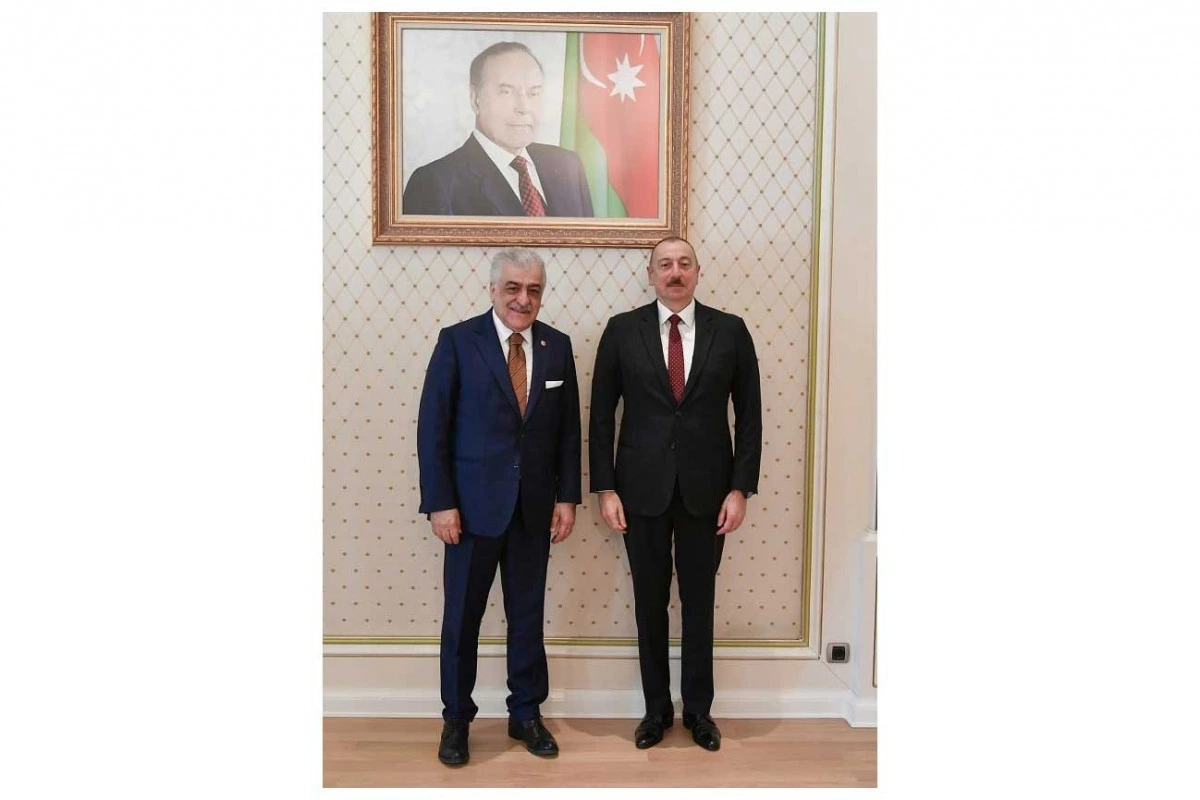 Şamil Ayrım İlham Əliyevi təbrik edib