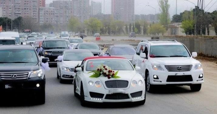 Toy karvanlarında hərəkət edən sürücülərə müraciət edildi