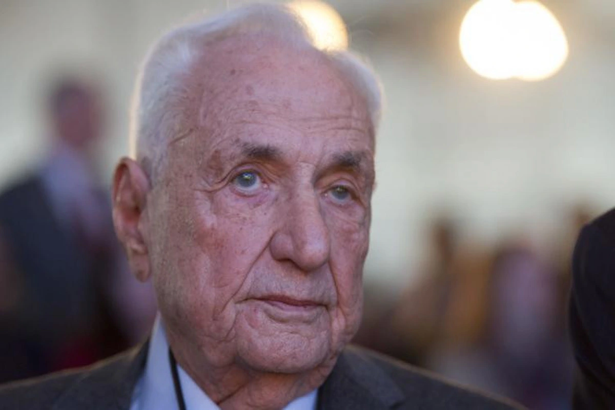 Amerikalı memar Frenk Geri 97 yaşında vəfat edib