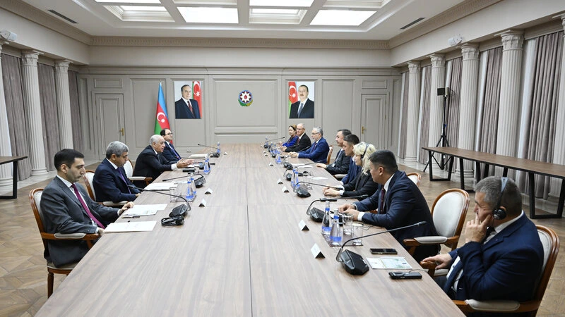 Əli Əsədov TDT-yə üzv dövlətlərin nazirləri ilə görüşüb