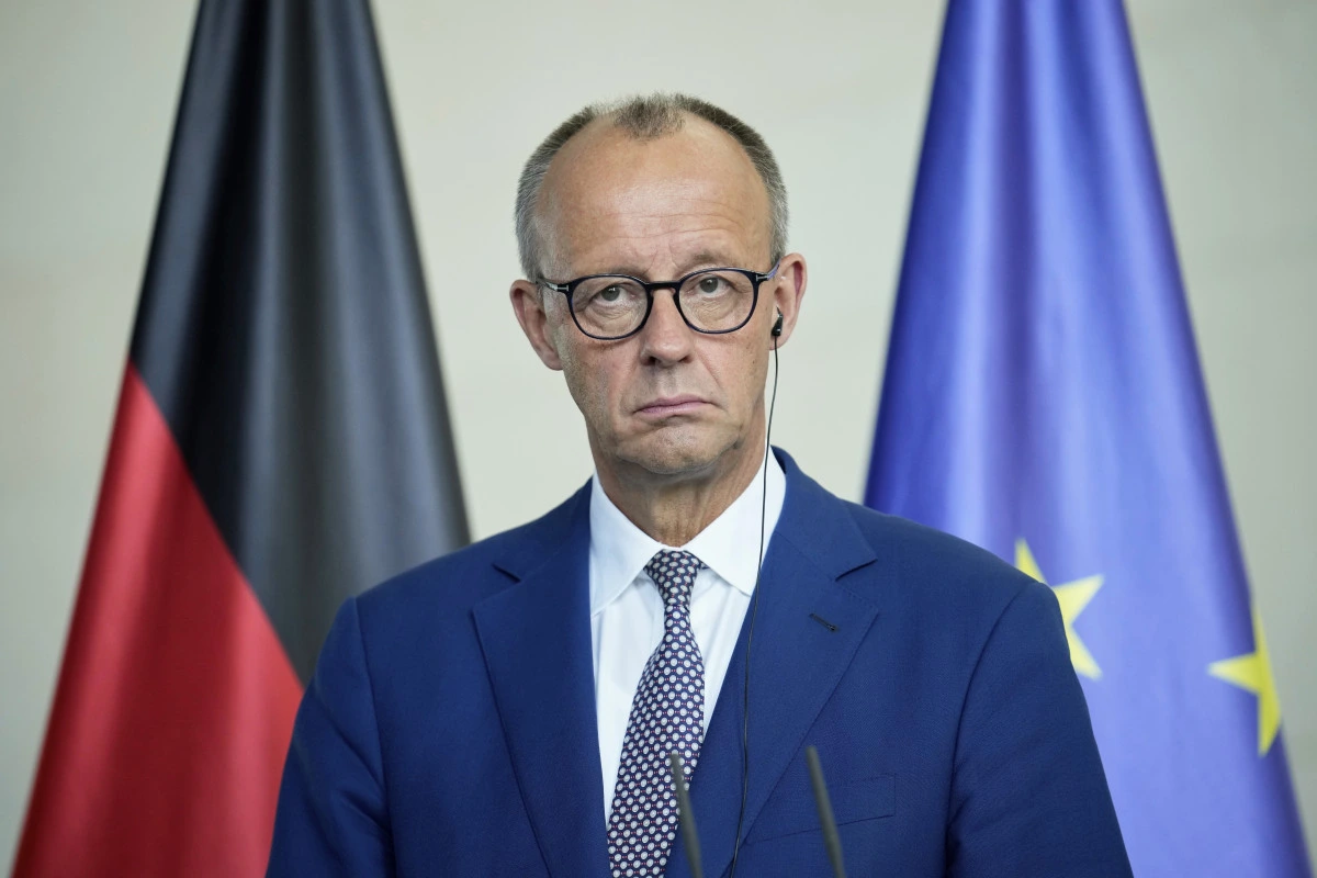 Merz: Almaniya Ukraynanın təhlükəsizlik zəmanətçiləri arasında olmalıdır