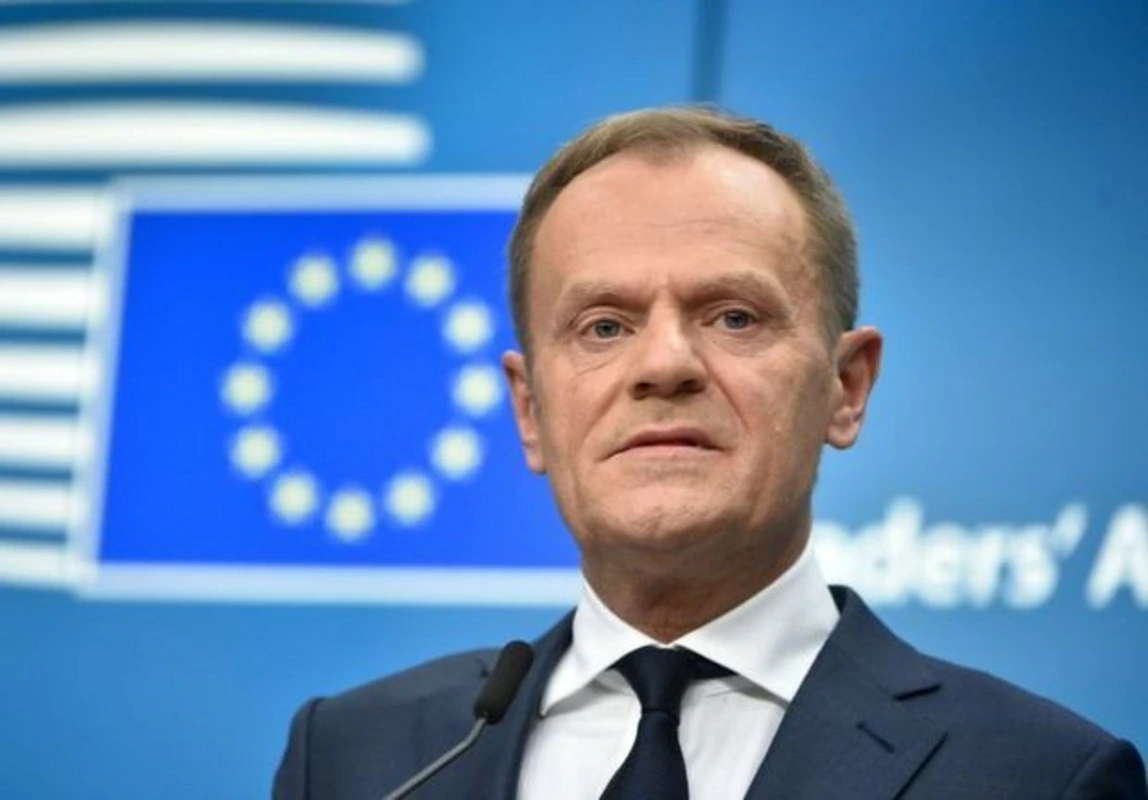 Donald Tusk: "ABŞ Ukraynada qoşunlarını yerləşdirməyə hazırdır"