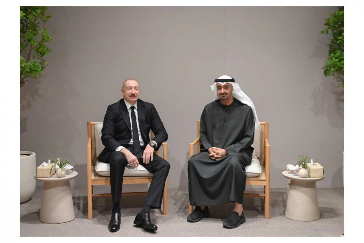 İlham Əliyev Əbu-Dabidə BƏƏ lideri ilə görüşüb - YENİLƏNİB