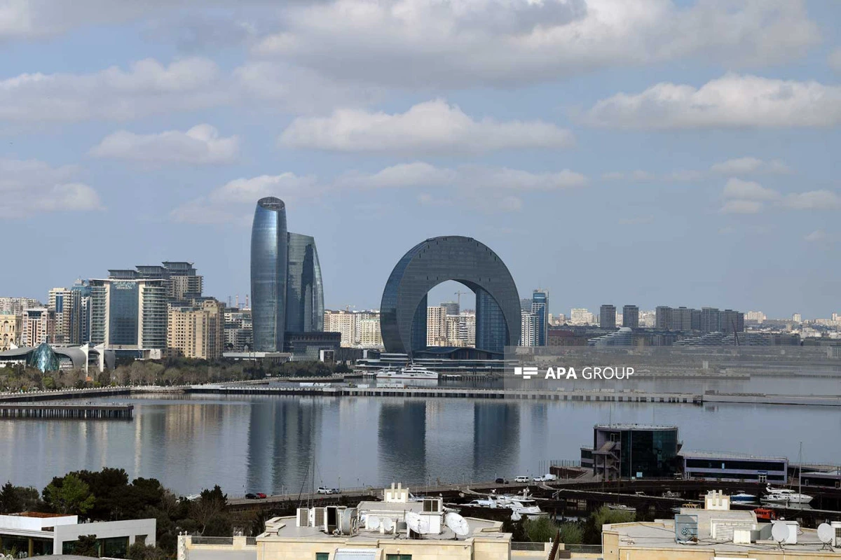 Sabah Bakıda yağış yağacaq, rayonlarda hava dumanlı olacaq