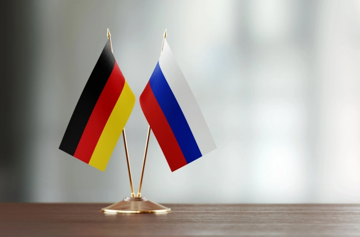 Rusiya öz vətəndaşlarını Almaniyaya səfərlərdən çəkinməyə çağırıb