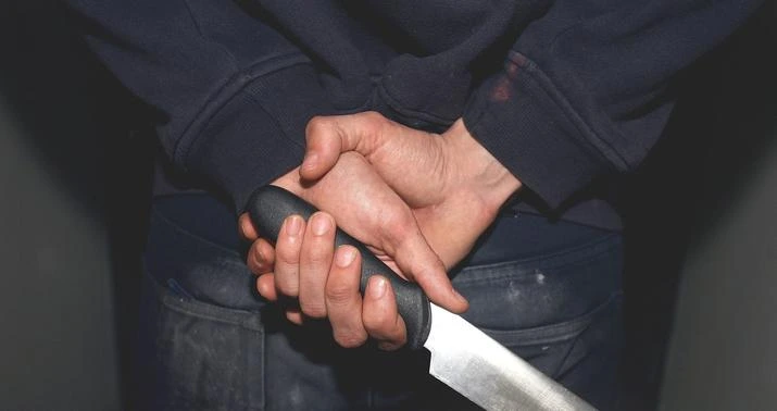 Ağdamda iki qardaş bıçaqlandı