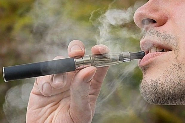 Iqtisadçı: Elektron siqaret qadağasının iqtisadiyyatımıza ciddi təsiri gözlənilmir