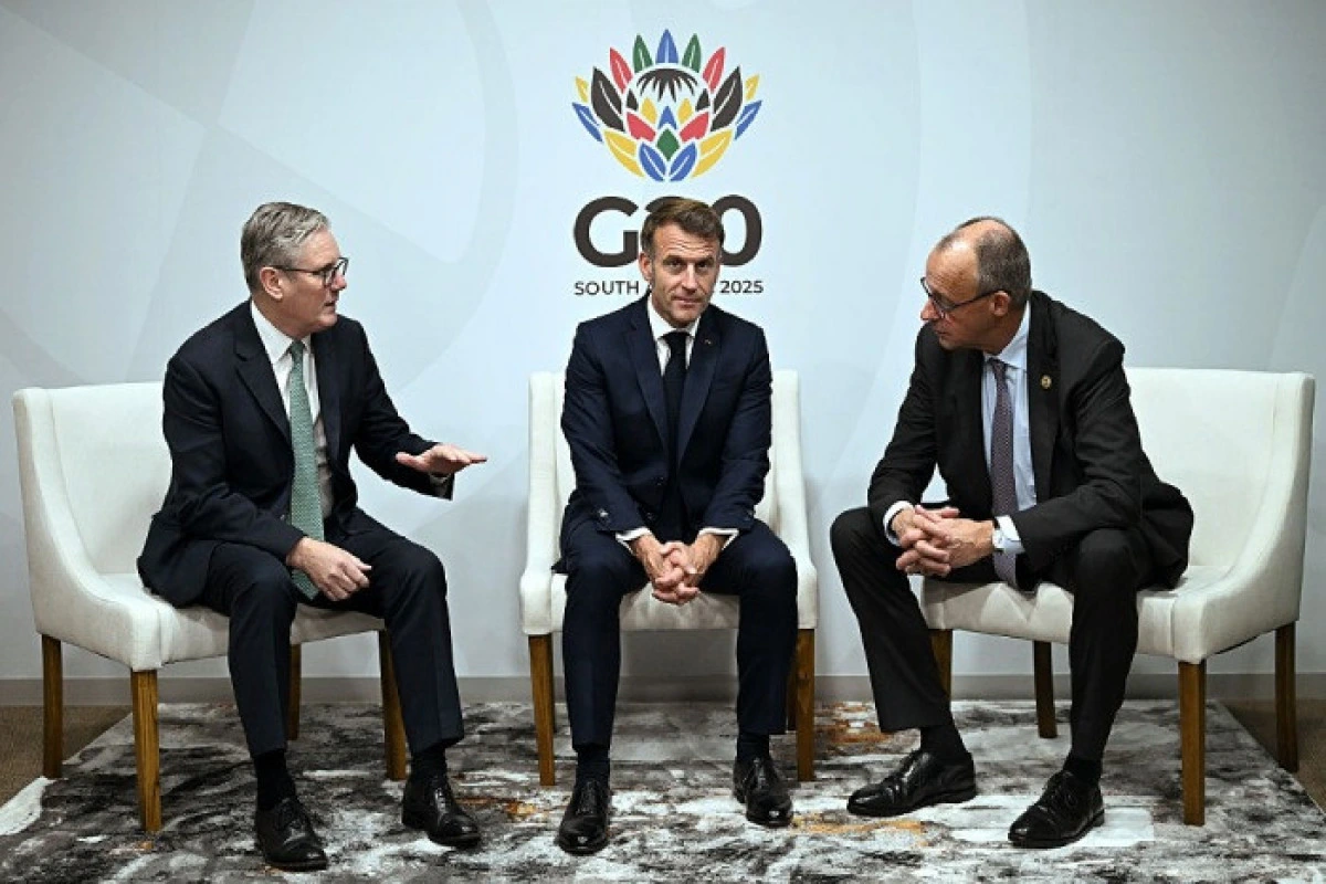 &nbsp;Britaniya, Fransa və Almaniya liderlərinin Zelenski ilə danışıqları başlayır