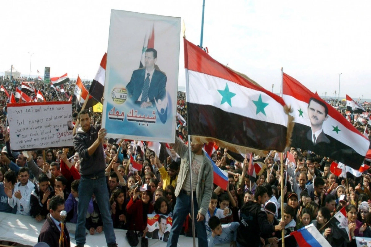 Suriyada etiraz aksiyaları keçirilib, təhlükəsizlik qüvvələrinə hücum ediblər