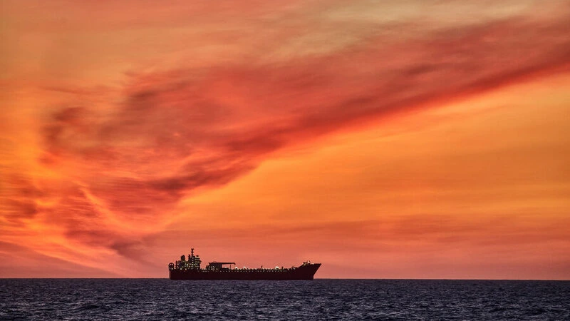 ABŞ Venesuela yaxınlığında neft tankerini saxladı