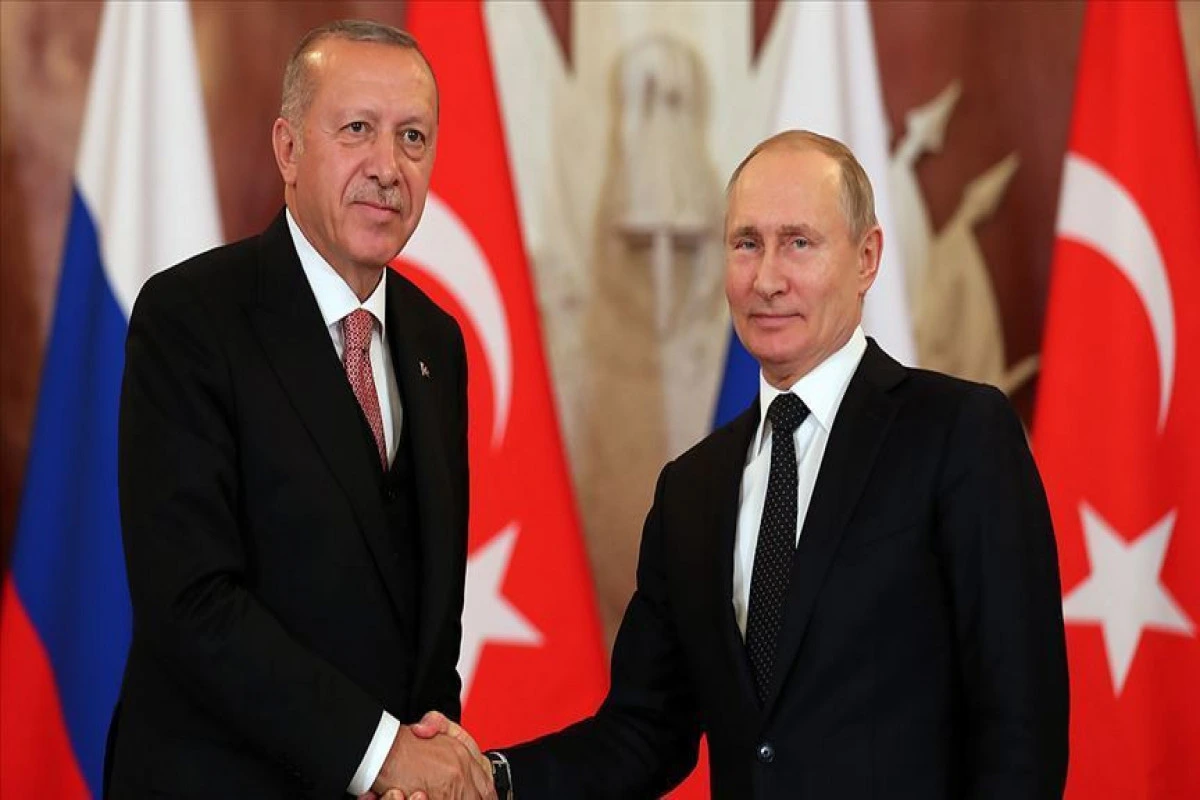 Ərdoğan Aşqabadda Putinlə görüşüb
