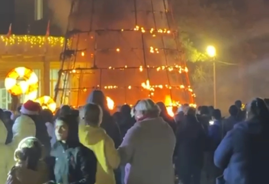 Qardabanidə Yeni il yolkası yanıb