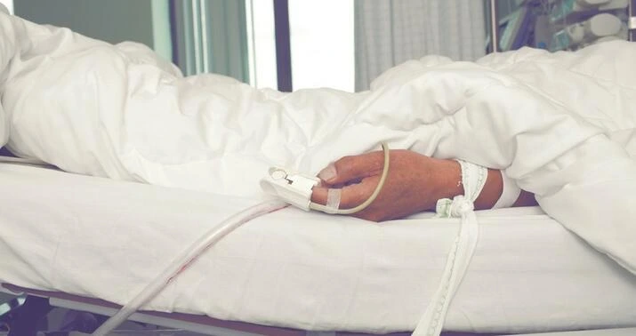 Gəncədə 17 yaşlı gənc bışaqlanıb