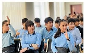 Hava soyuq, qız şagirdlər dərsdən uzaq…