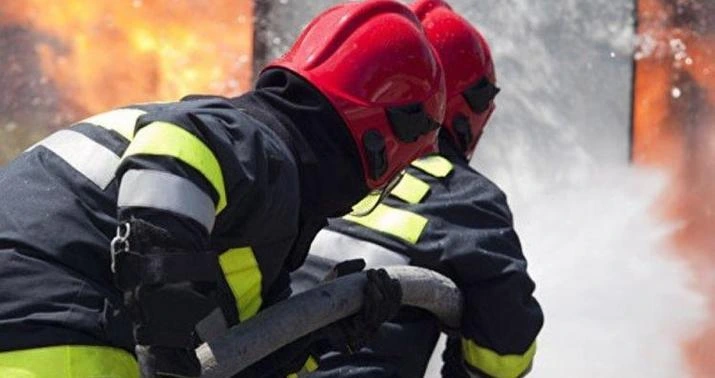 Bakıda 3 otaqlı ev yandı