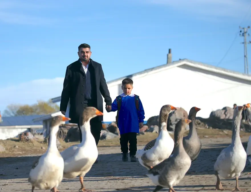 Ucqar kəndə təyinat: Tək şagirdi gələcəyə hazırlayır