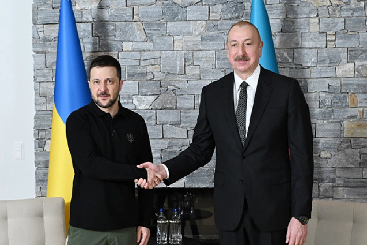 Zelenski Azərbaycan liderini təbrik edib