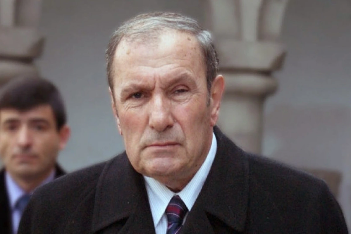 Levon Ter-Petrosyan Ermənistan Milli Konqresinin sədri seçilib