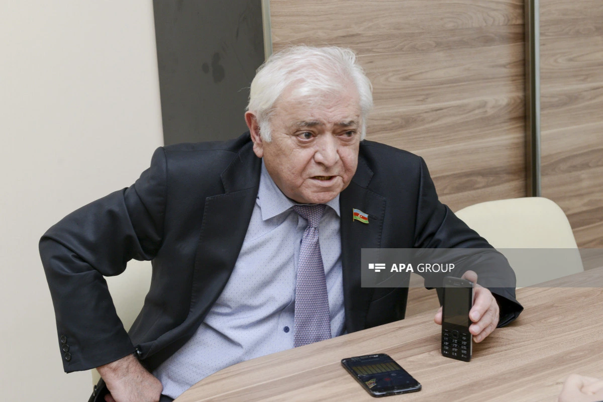 Aqil Abbas: Amnistiya arzulayıram ki, jurnalistlərə də şamil olunsun!