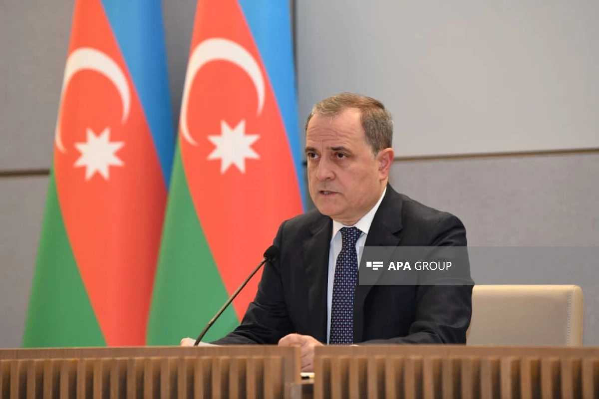 Azərbaycanın "qara siyahı"sında olan şəxslərin sayı açıqlanıb